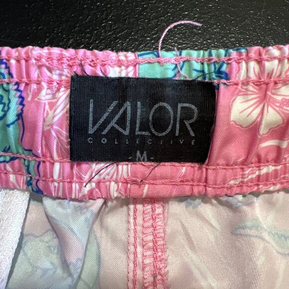 Valor Collective Swim Trunks Shorts Mens Medium Pink Alligator Drawstring Beach - Picture 2 of 8